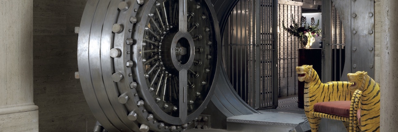 London_club_The-Vaults-1