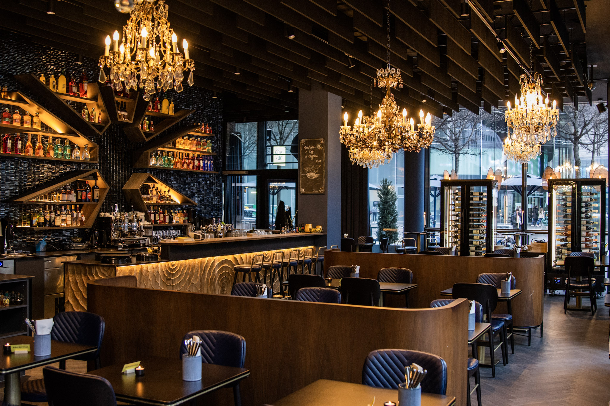 2712d781489461c35d95175c7884368d